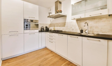 Kitchen remodeling contractor project in Beverly Hills California